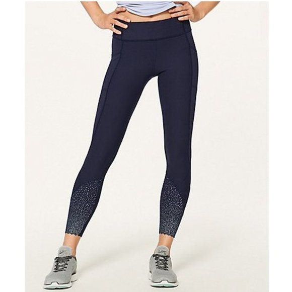 Lululemon Tight Stuff Tight II 25" / Size 4 / Midnight Navy Reflective Dots Run - Picture 1 of 11